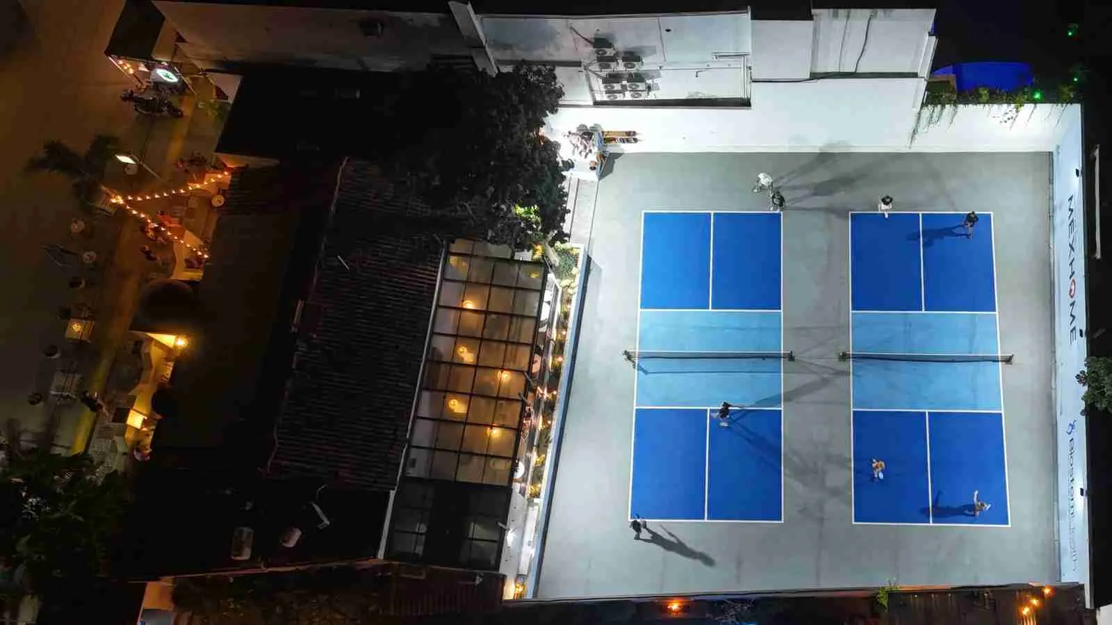 Evening tournament session under lights