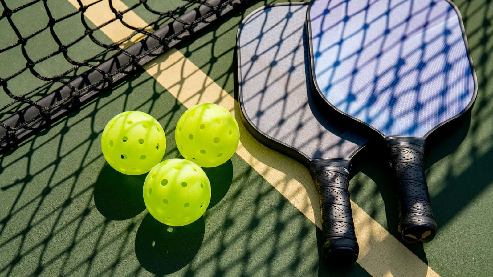 Pickleball equipment on the Nawalli court